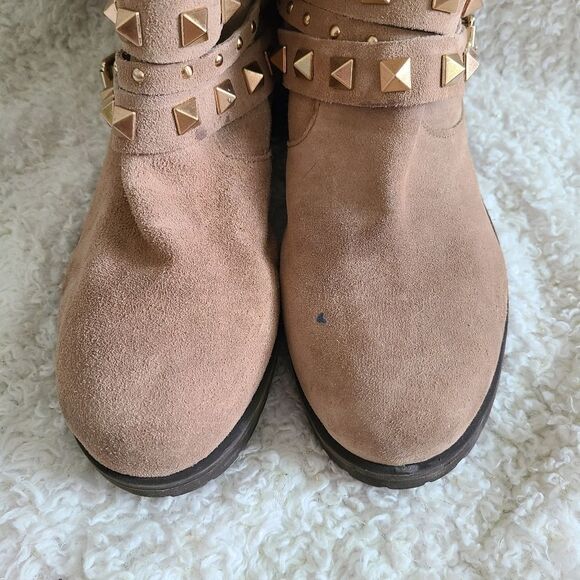 BCBG Suede Tan Studded Strap Zipper Moto‎ Boots EUC! - Picture 3 of 7